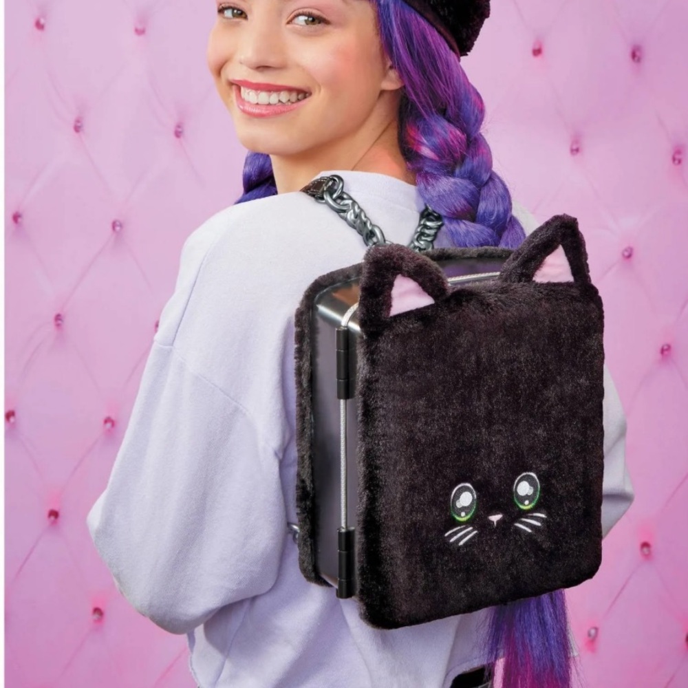 Nanana! Surprise 3-in-1 Backpack Bedroom Playset With Black Kitty Doll. - Picture 11 of 11